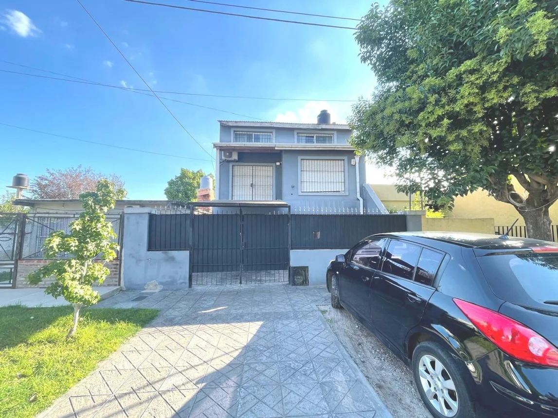 Casa de 5 ambientes en venta en San Miguel, José María Paz 1100, foto 2