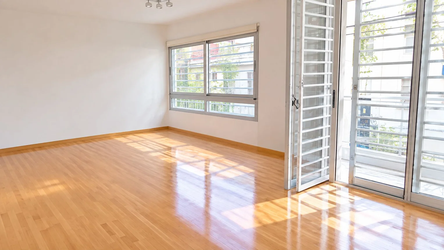 Departamento de 5 ambientes en alquiler en Villa Urquiza, Ávalos 2000
