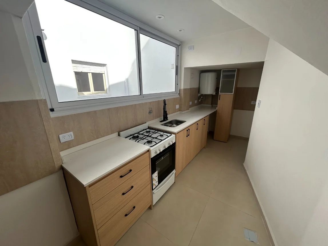 PH de 4 ambientes en venta en Barracas, Benito Quinquela Martín 1700, foto 3