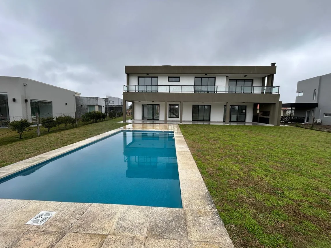 Casa en venta en Belén de Escobar