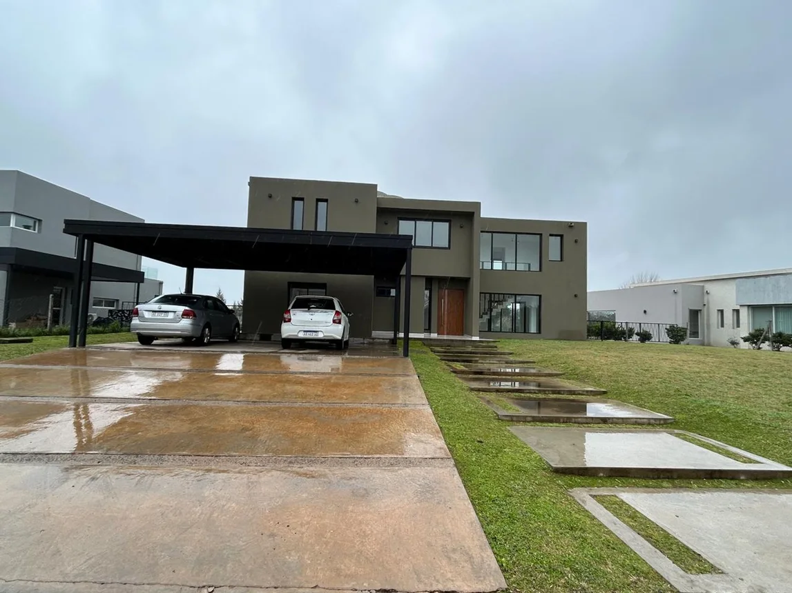 Casa en venta en Belén de Escobar, foto 3