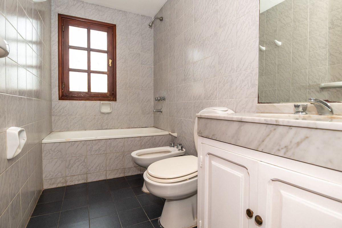 CASA EN VENTA TRES CERRITOS 3 DORM PRIMERA ROTONDA - foto 17
