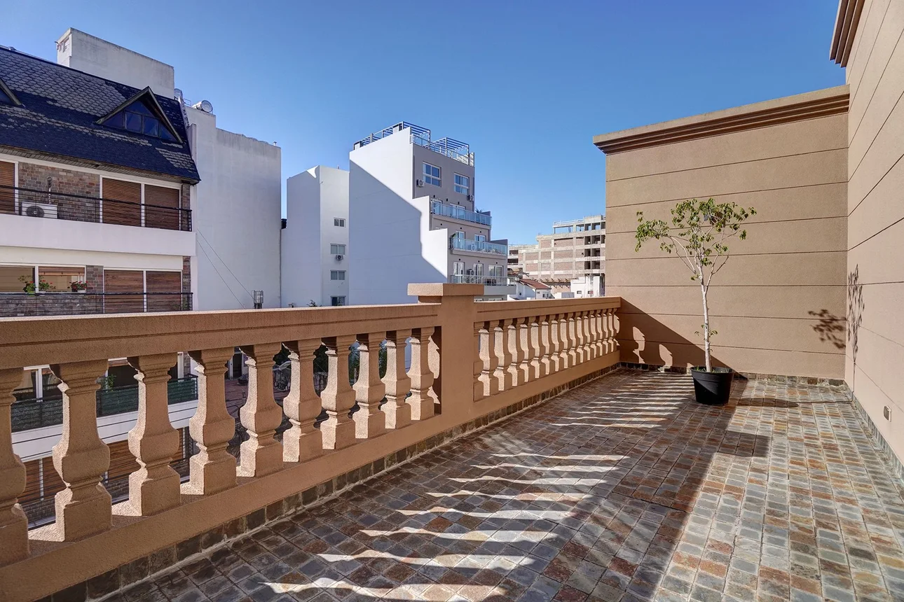 Casa en venta en Parque Chacabuco, Achával 500