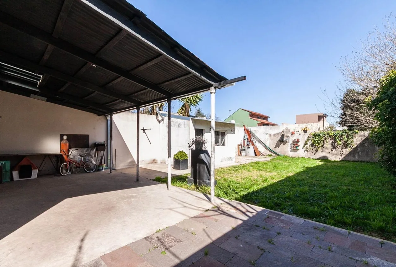 Casa de 3 ambientes en venta en Temperley, Don Bosco 1200, foto 5