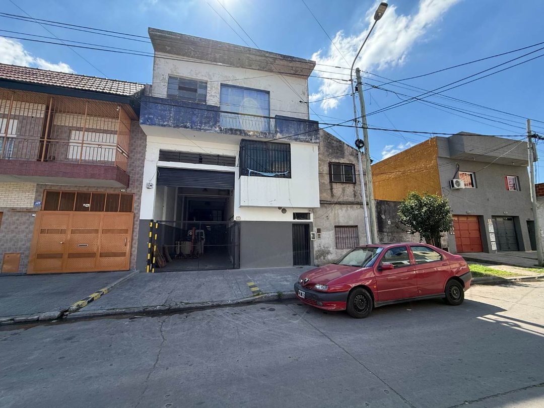 ALQUILER GALPON DEPOSITO MIL METROS LANUS OESTE