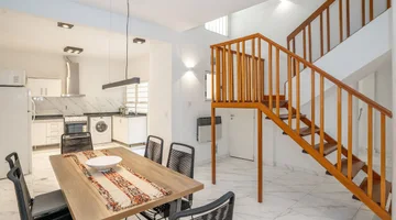 CASA DE 5 AMB. EN VENTA PALERMO SOHO PATIO-TERRAZA