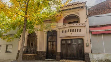VENTA CASA 5 DORMITORIOS LA COMERCIAL