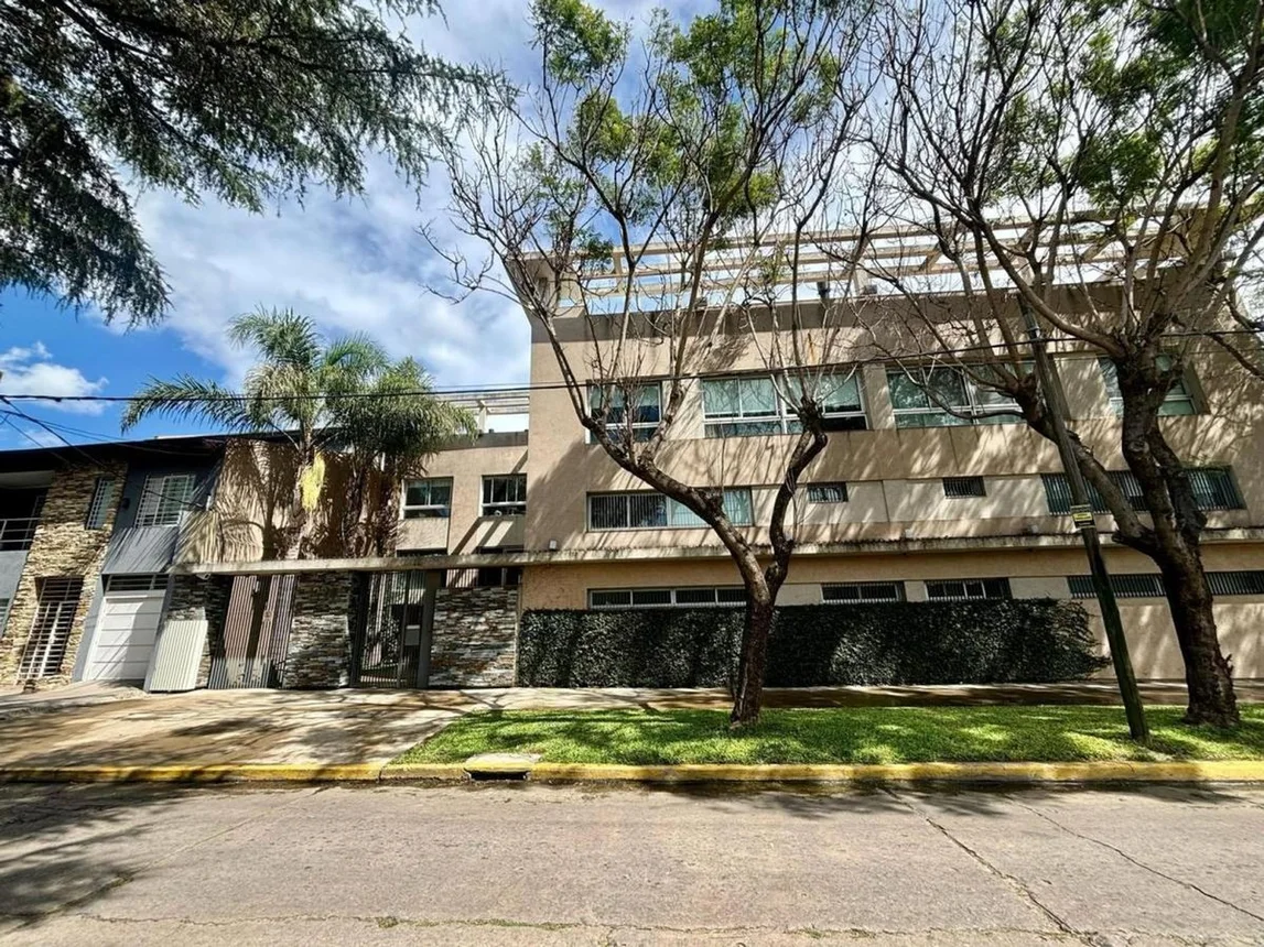 Departamento de 2 ambientes en venta en Banfield, Carlos Croce 1300