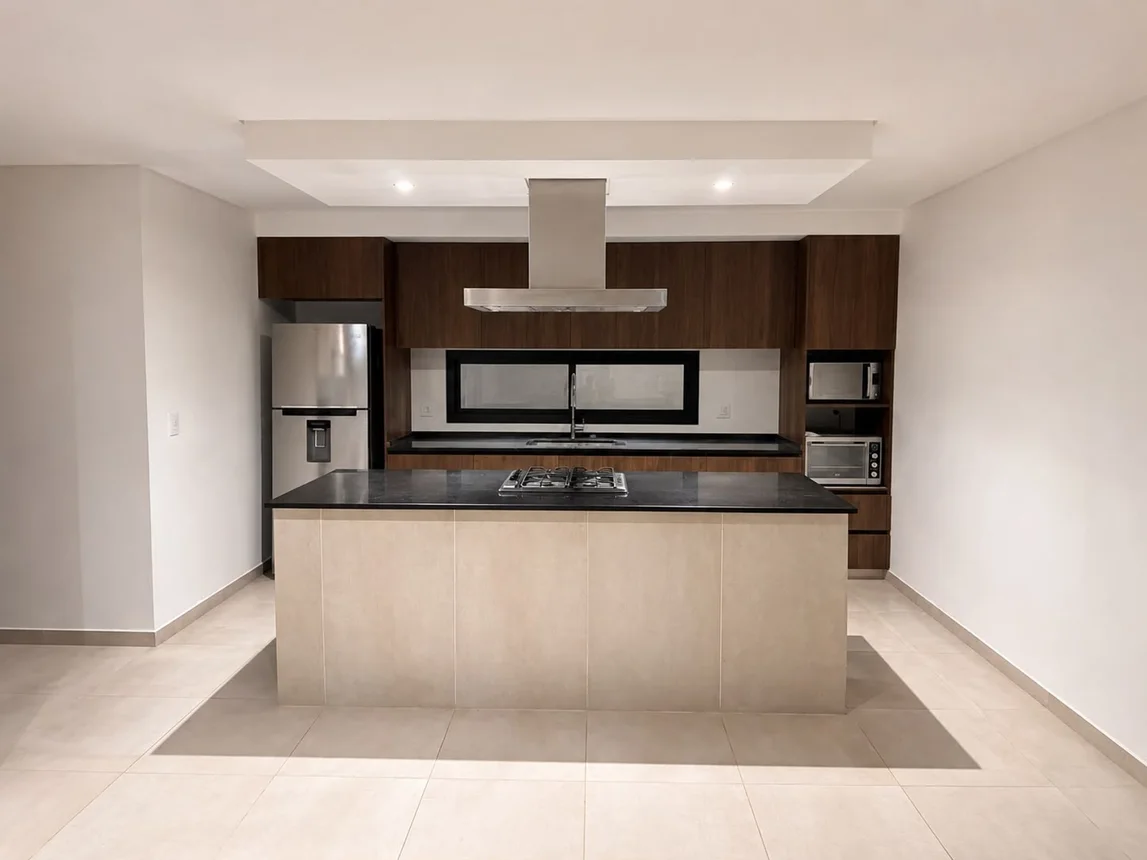 Casa de 4 ambientes en venta en Luján de Cuyo, Terrada 7400, foto 2