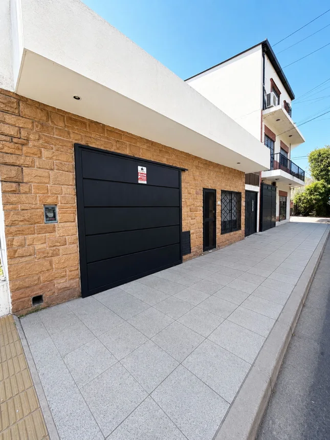 Casa en venta en San Justo, foto 2