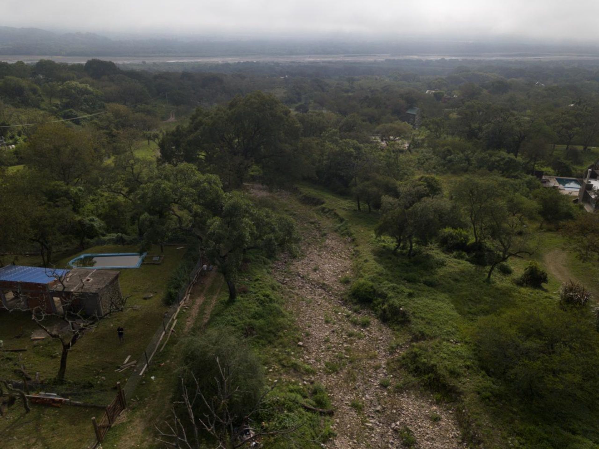 TERRENO EN VENTA VERTIENTES VAQUEROS CON PILETA - foto 3