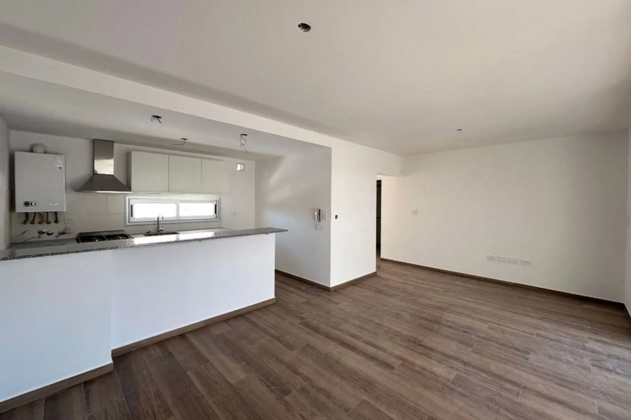 Departamento en venta en La Plata, foto 3