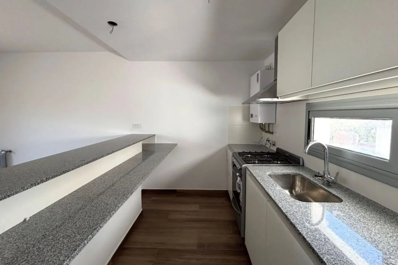 Departamento en venta en La Plata, foto 2