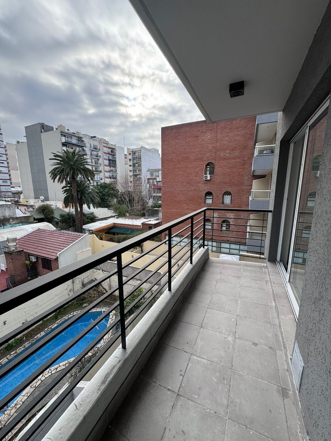 VENTA MONOAMBIENTE FLORES