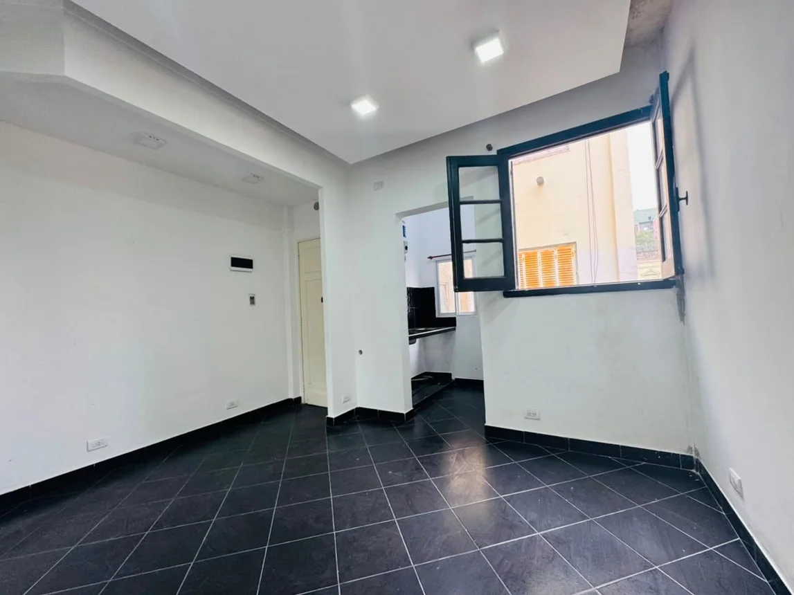 Departamento de 2 ambientes en venta en La Boca, Necochea 500