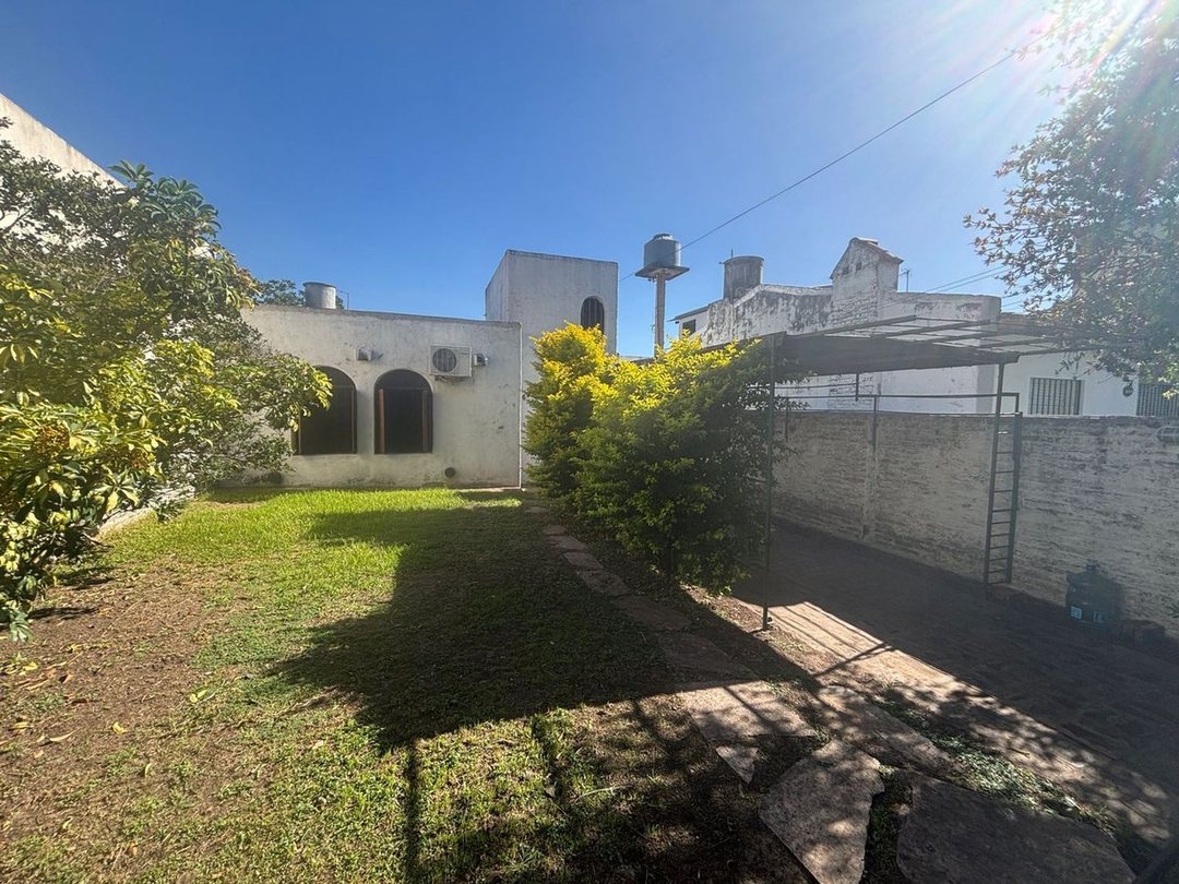 Casa en venta 3 ambientes en Juan B Alberdi Entre Brown y San Martin 600, San Antonio de Padua, Merlo, Buenos Aires