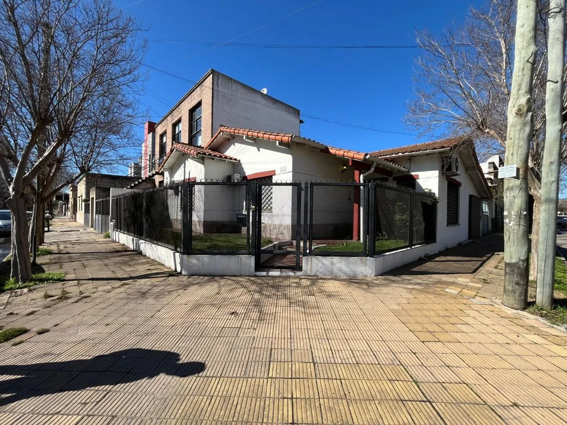 Casa en venta en Quilmes