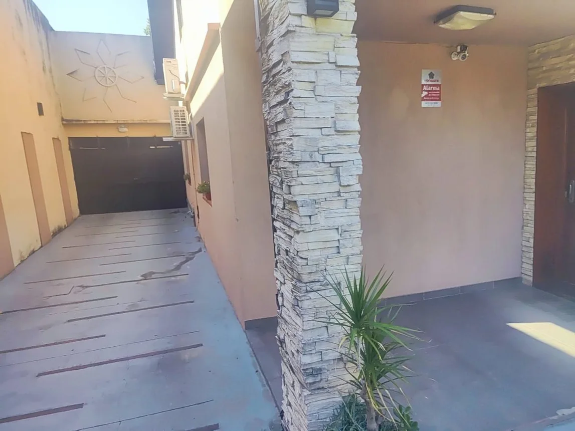 Casa de 4 ambientes en venta en Lomas de Zamora, Alberto Gómez 0, foto 5