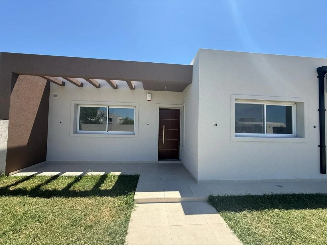Casa de 3 ambientes en venta en Funes, Necochea 3100, foto 3