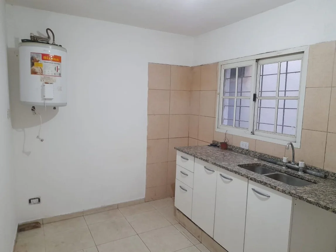 PH de 3 ambientes en venta en Castelar, Bartolomé Hidalgo 2200, foto 3