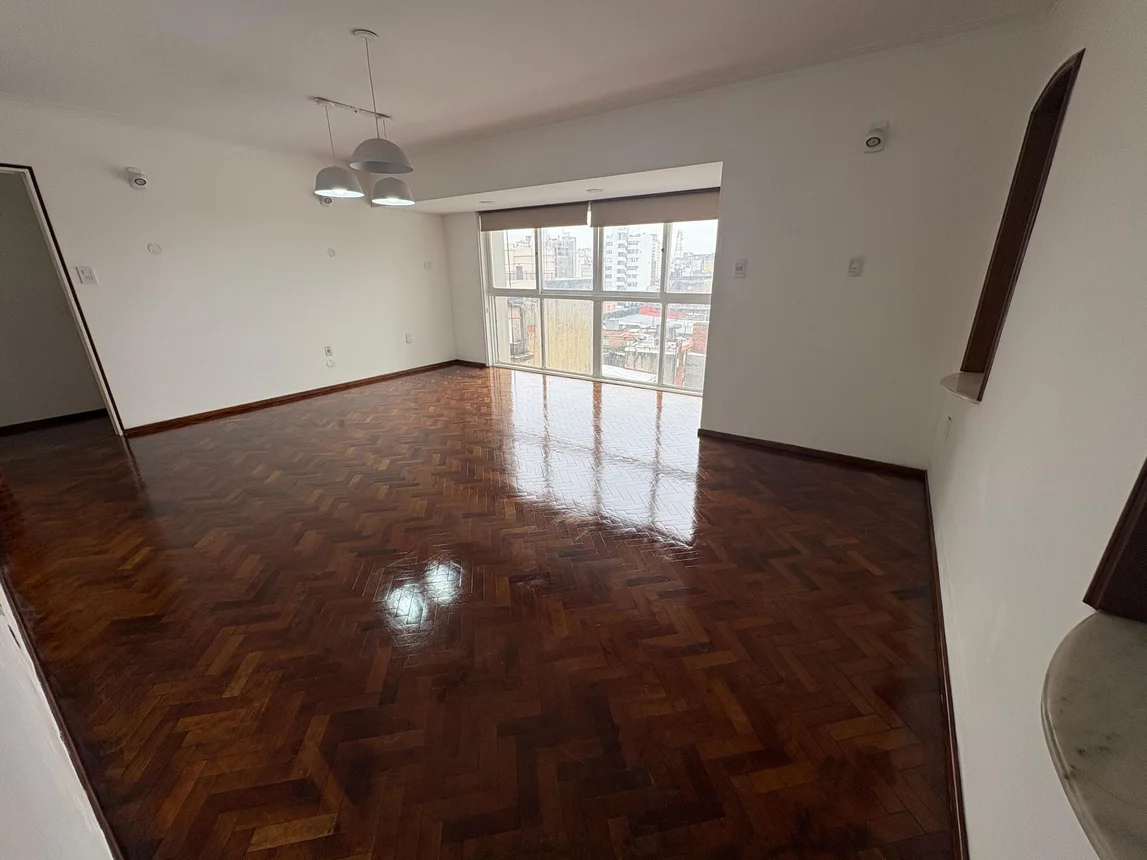 Departamento de 4 ambientes en alquiler en Santa Fe, Tucuman 2400, foto 2