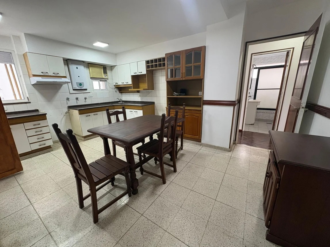 Departamento de 4 ambientes en alquiler en Santa Fe, Tucuman 2400, foto 5