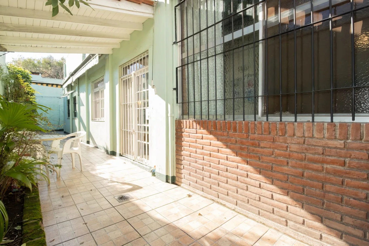Casa de 5 ambientes en venta en Florida, Valle Grande 200