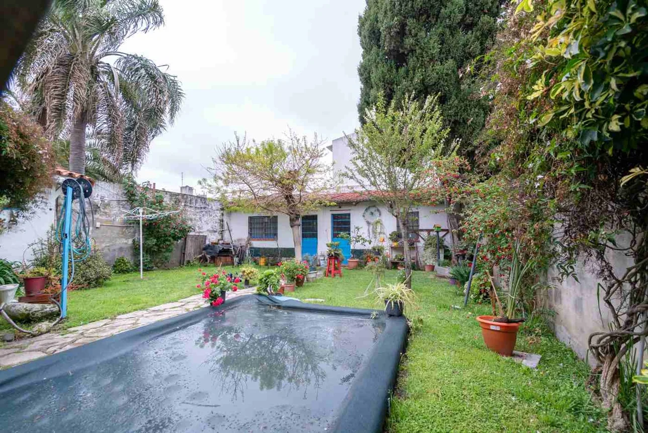 Casa de 4 ambientes en venta en Don Torcuato, España 1300, foto 2