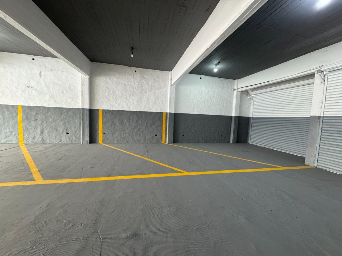 Foto 18 — VENTA EDIFICIO COMERCIAL ESTRENAR COCHERAS MERLO