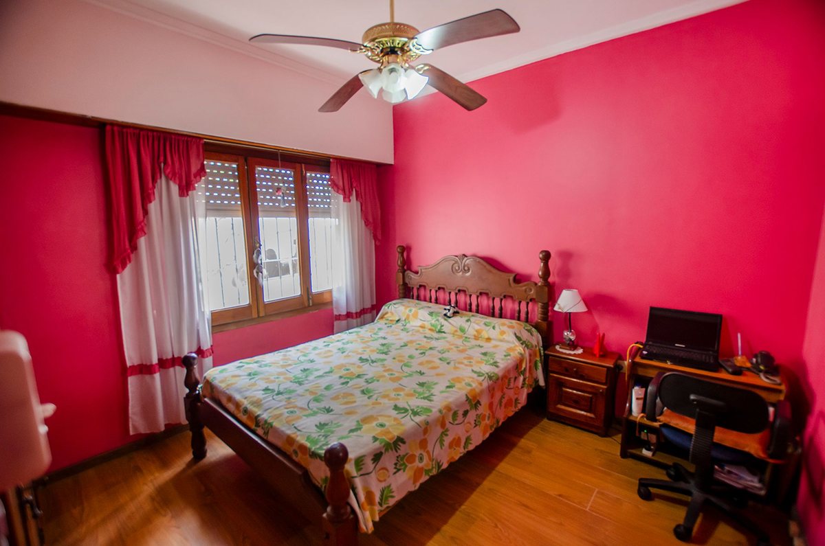 Foto 5 — CASA EN VENTA EN MONTE GRANDE CON 4 DORMITORIOS