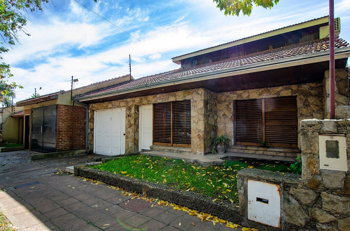 Foto 25 — CASA EN VENTA EN MONTE GRANDE CON 4 DORMITORIOS