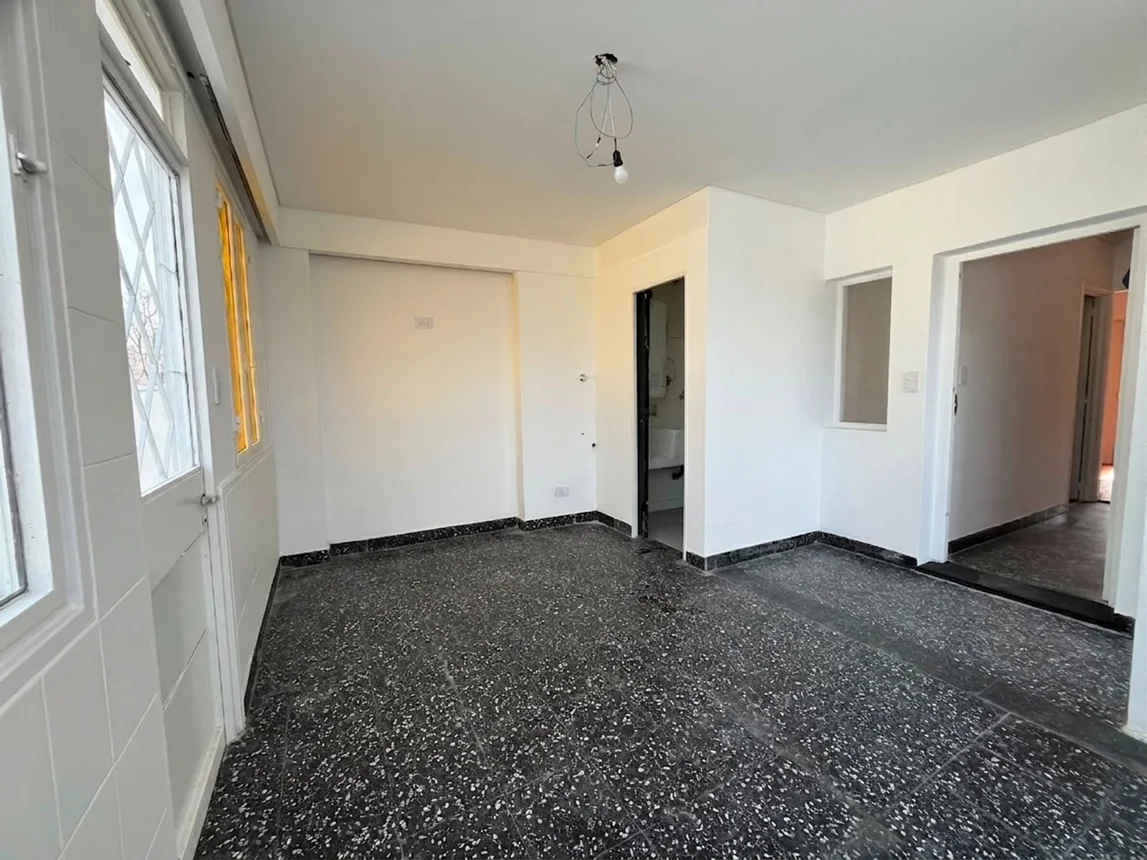 PH de 4 ambientes en venta en Hurlingham, German Argerich 2000, foto 4