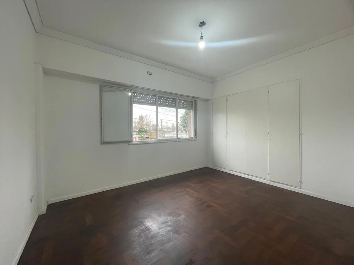 PH de 4 ambientes en venta en Hurlingham, German Argerich 2000, foto 2