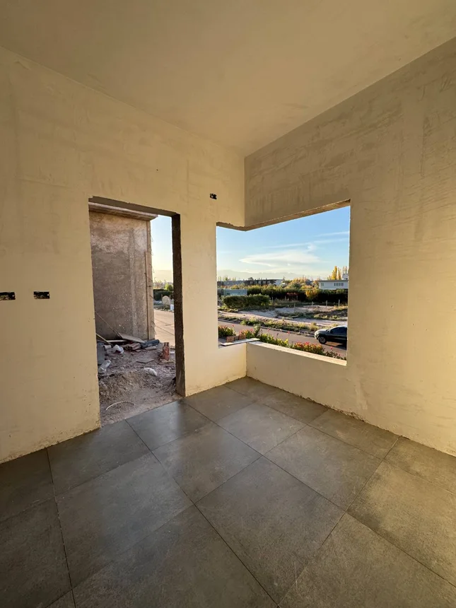 Dúplex de 4 ambientes en venta en Luján de Cuyo, Guevara 400, foto 4