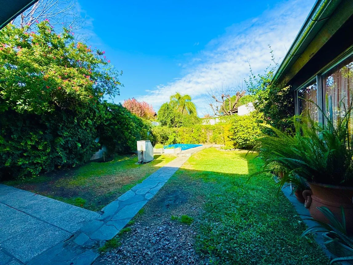 Casa en venta en Castelar, foto 3