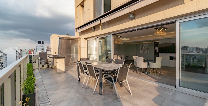 DEPARTAMENTO DUPLEX 5 AMB CON BALCON ATERRAZADO