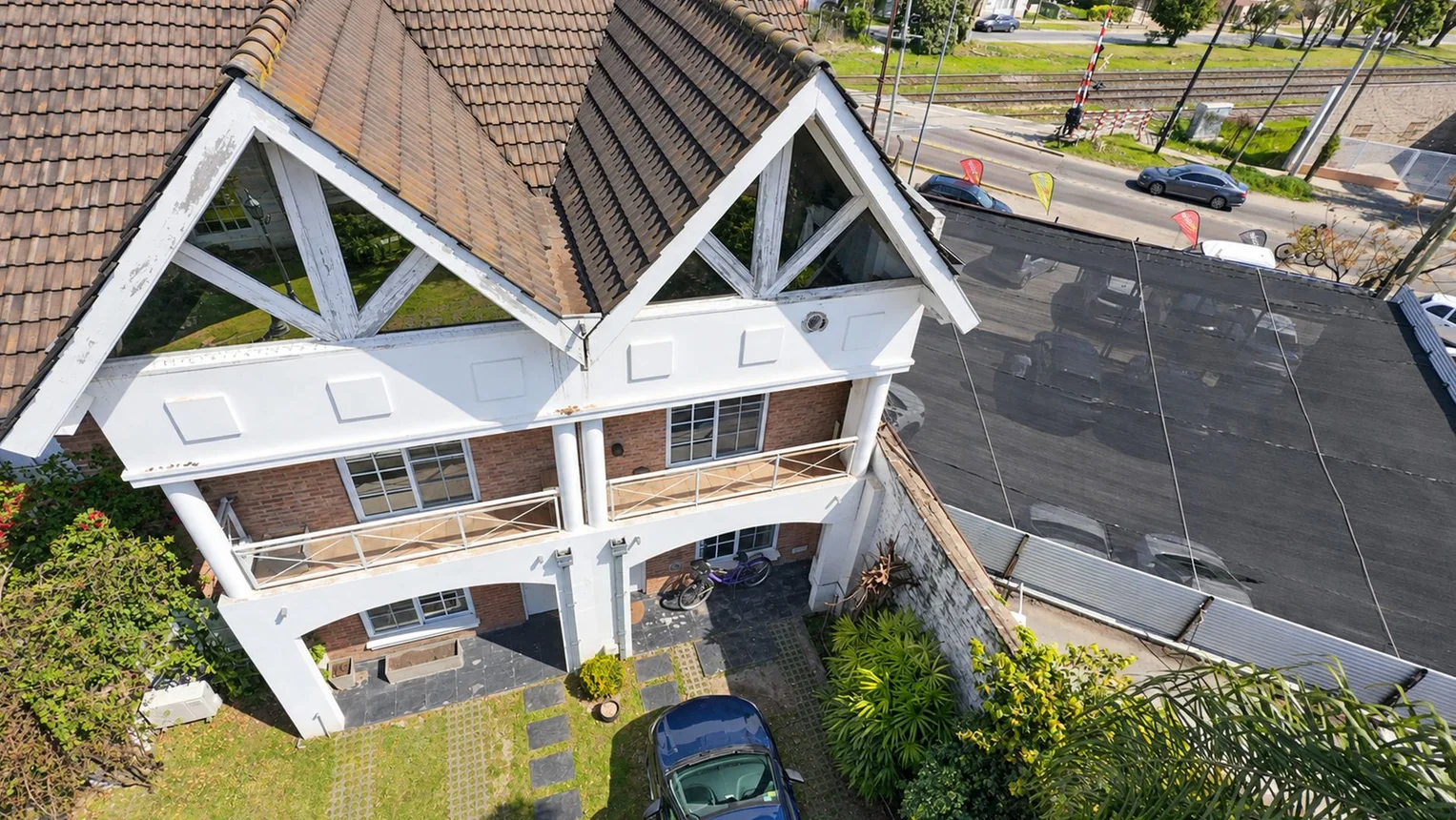 Casa dúplex de 4 ambientes en venta en Hurlingham, Teniente General Pablo Ricchieri 1500, foto 3