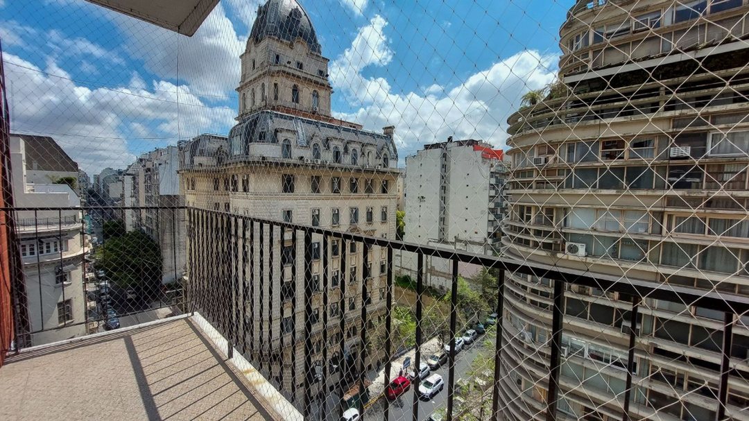VENTA DEPARTAMENTO MONOAMBIENTE TRIBUNALES BALCON