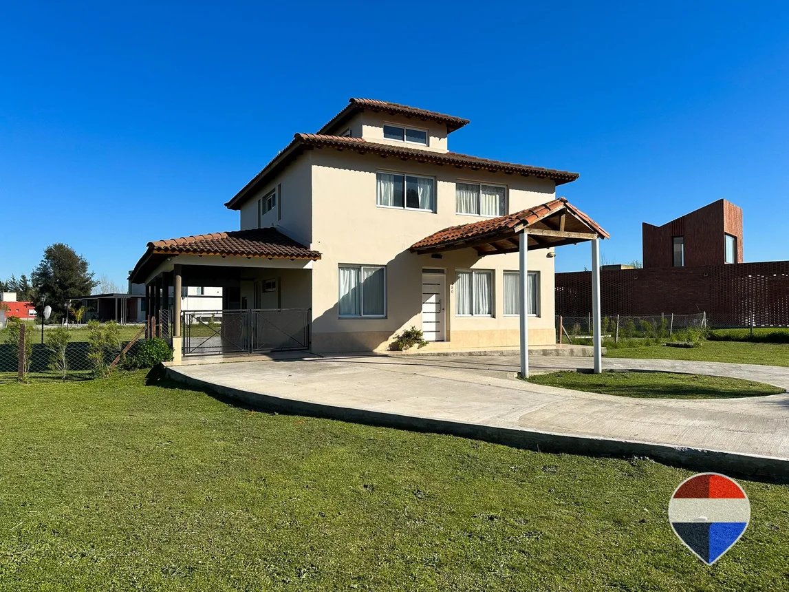 Casa 6 ambientes con pileta en barrio la magdalena, foto 3