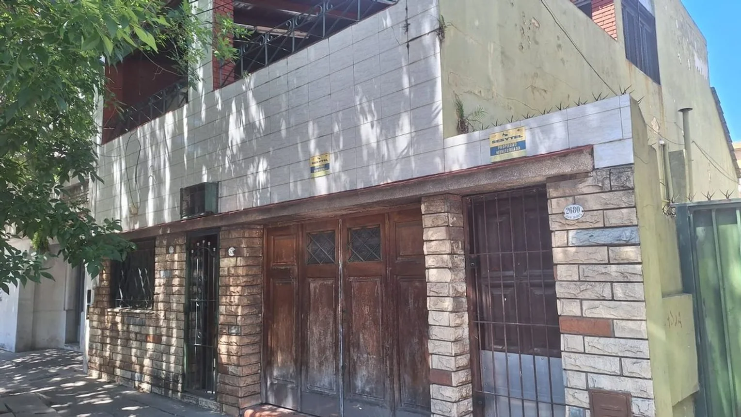 Casa de 4 ambientes en venta en Valentín Alsina, Jean Jaures 2600, foto 2