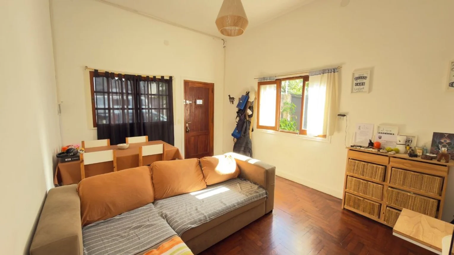 PH de 2 ambientes en venta en Florida Oeste, Italia 4900