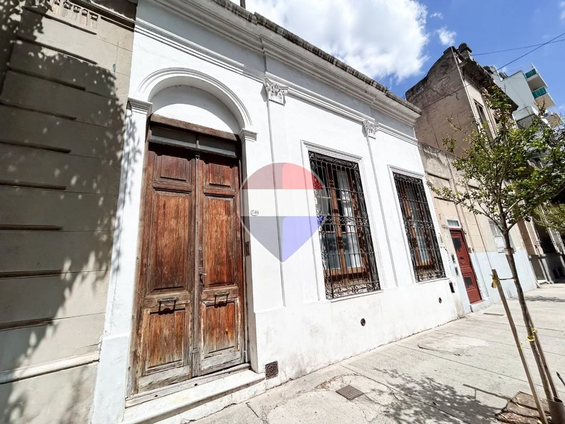 Casa en venta en Balvanera, foto 2