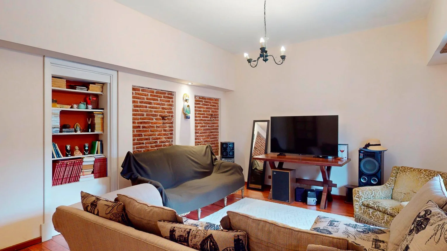 Venta casa 5 amb con cochera la perla, foto 3