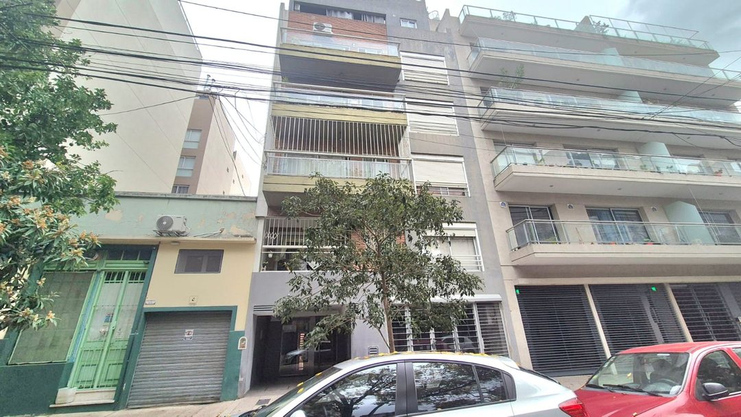 MONOAMBIENTE EN VENTA V URQUIZA 40M2