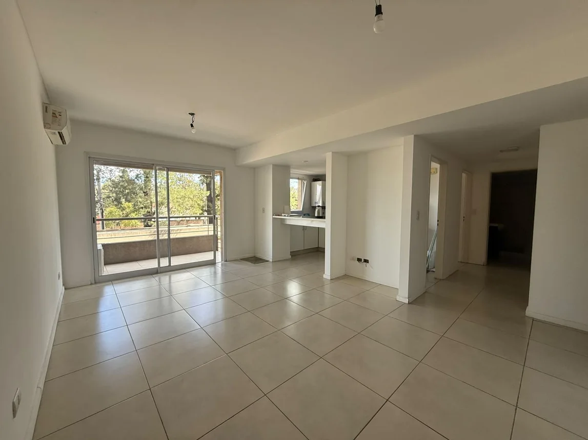 Departamento en venta en Los Polvorines, José León Suárez 700