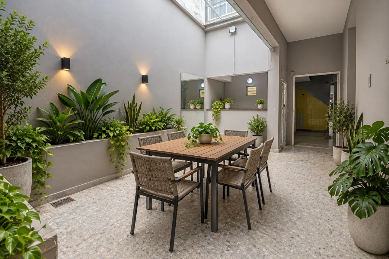 Casa de 6 ambientes en venta en Flores, Pedernera 1300