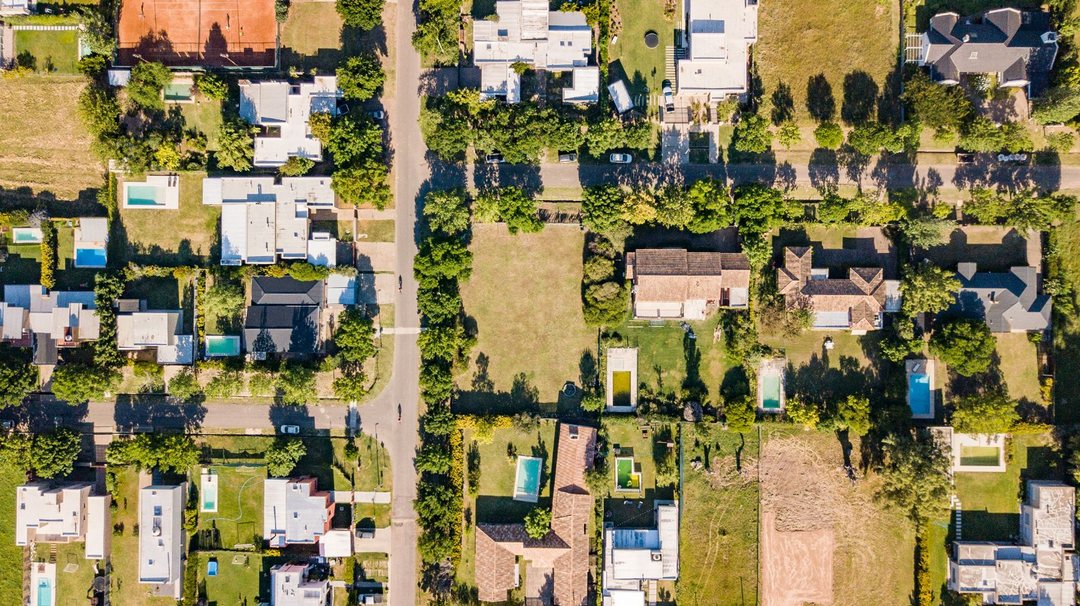 VENTA - LOTE PORTAL DE ALDEA - 600M2 - ESQUINA