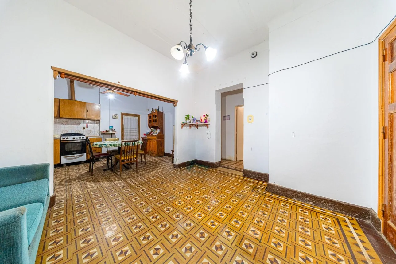 Casa 3 dormitorios venta con patio , apta credito, foto 3