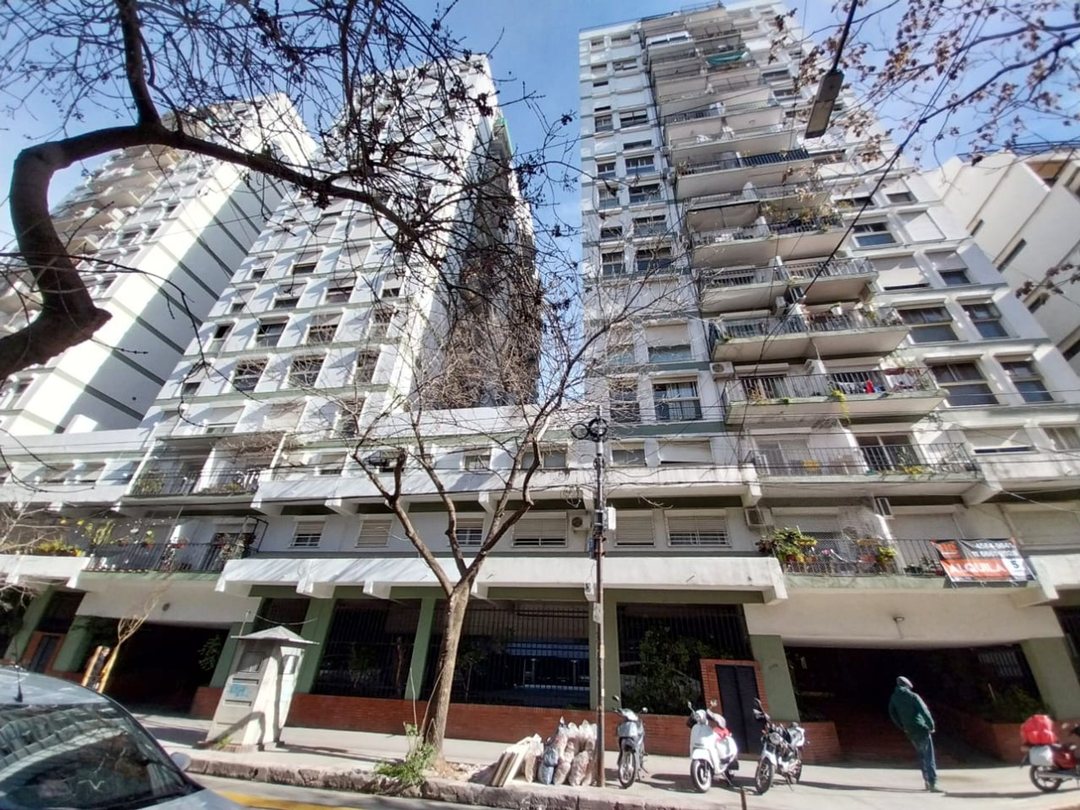 Venta Departamento 4 Ambientes con Cochera Nuñez