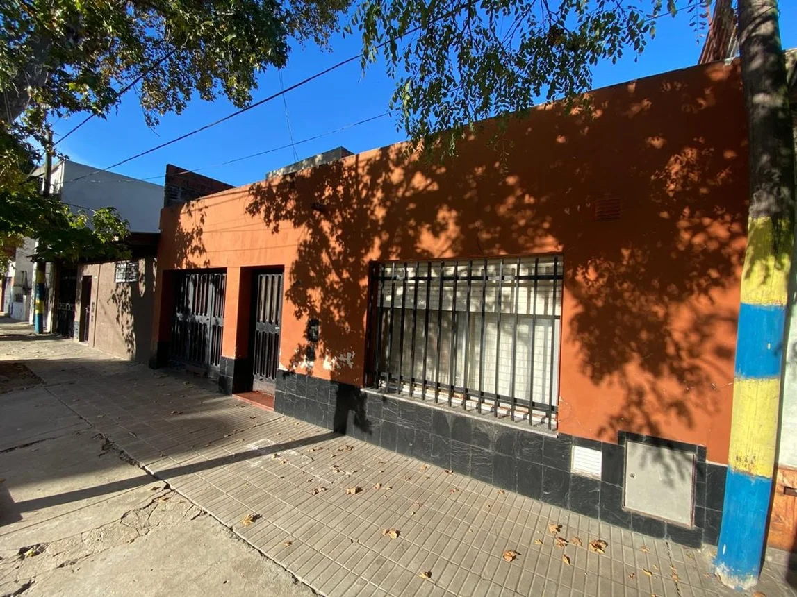 Casa de 3 ambientes en venta en Rosario, Necochea 3700, foto 2